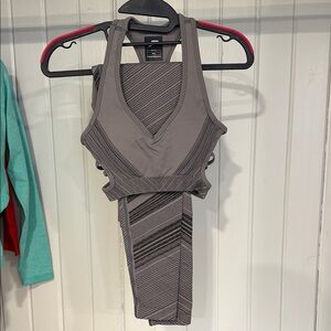 Pursue Fitness Bra and Legging Set